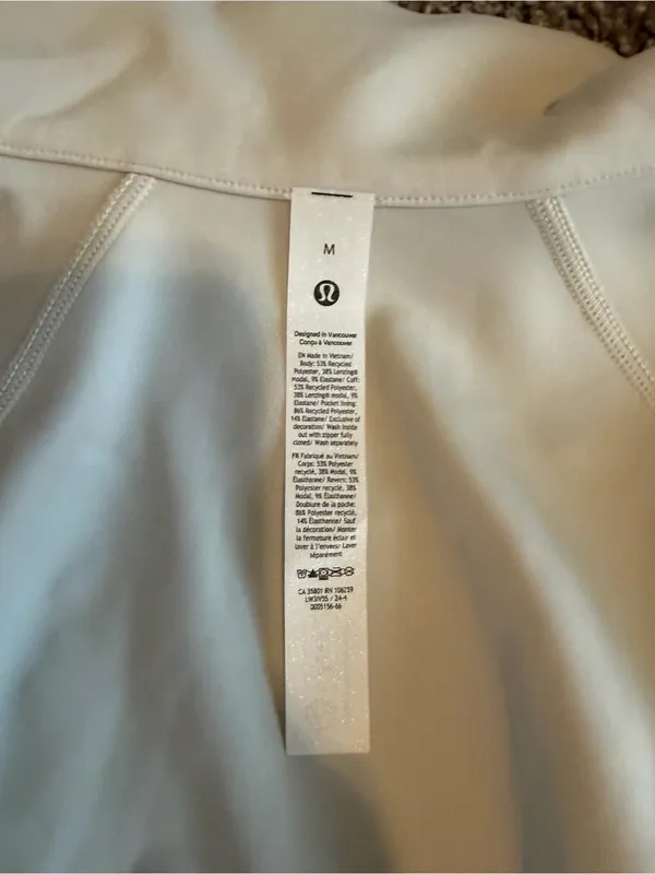 NWT Lululemon Softstreme Cinch-Waist Full-Zip Jacket size medium color bone - Image 10