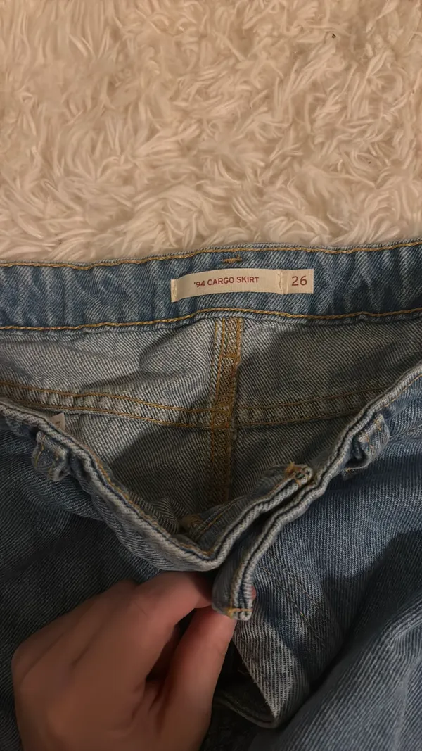 Levi’s Jean skirt 94 cargo - Image 2