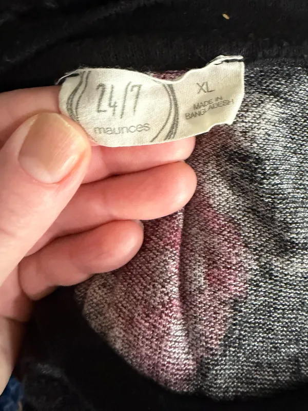 Maurices’s 24/7 Collection lightweight rose-floral print Henley sweater top size XL. - Image 6