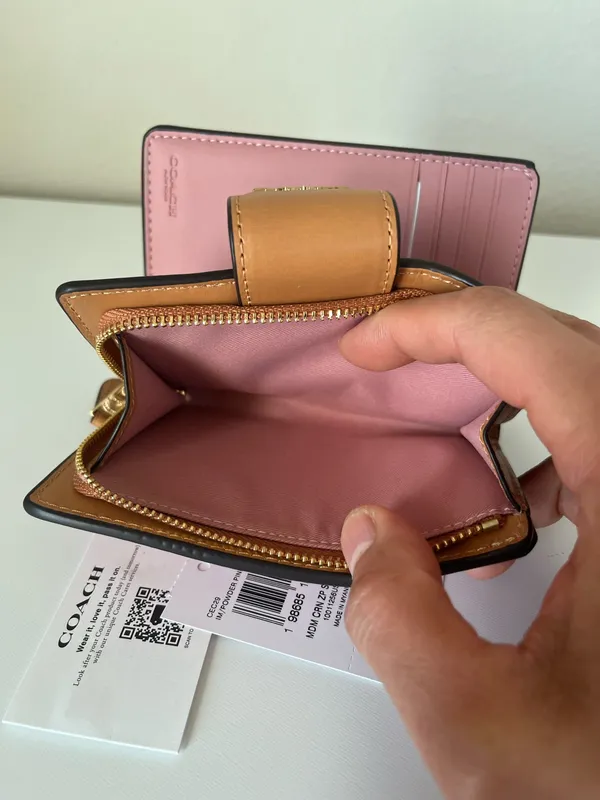 Coach Wallet - Image 7