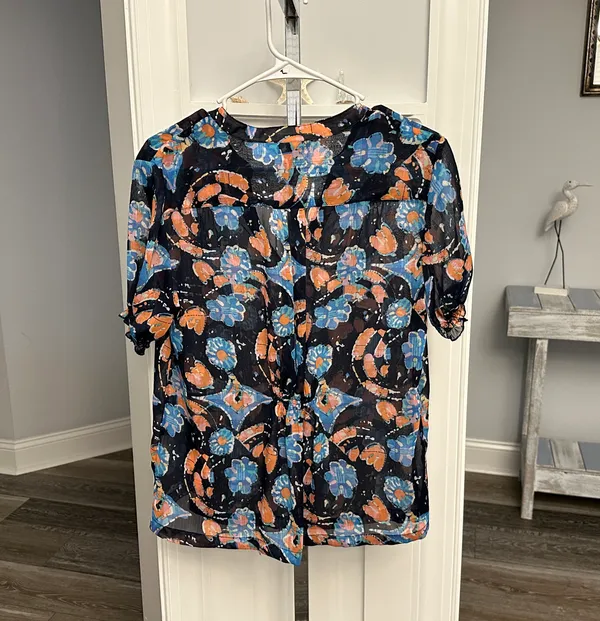 Christopher & Banks Sz M Sheer Floral Blouse Navy Blues Pinks White - Image 3