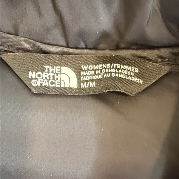 The North Face Women's Black Puffer Vest - Image 3