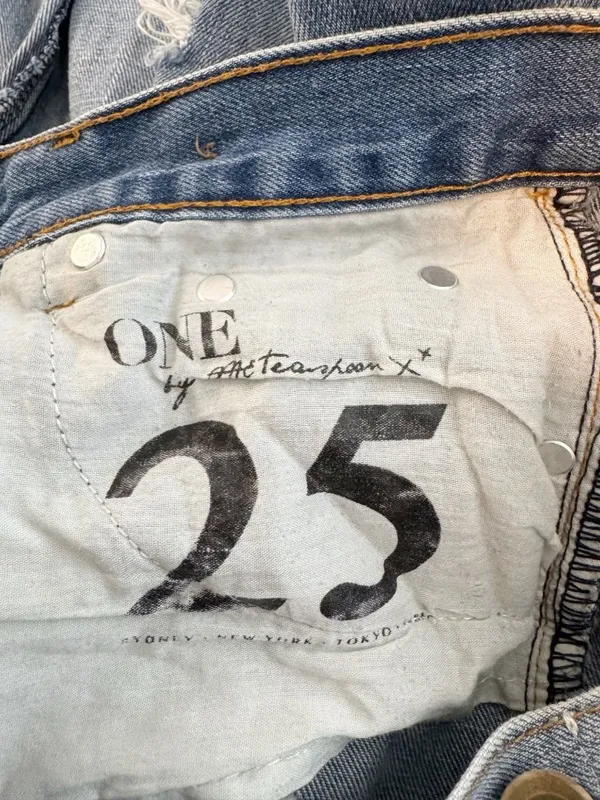 One Teaspoon Awesome Baggies Jeans Size 25 Distressed Destroyed Denim Grunge - Image 6