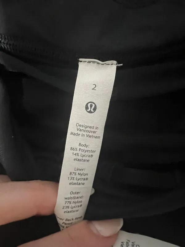 Black Size 2 - Image 3