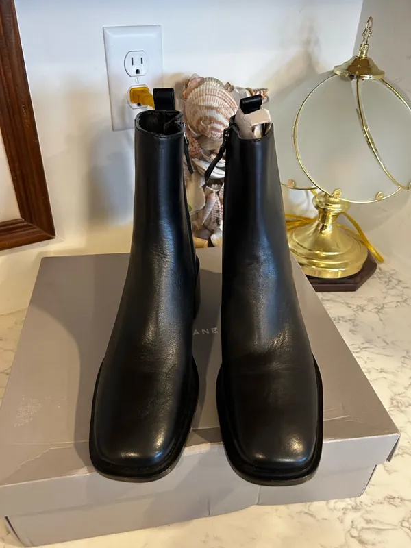 NWT Everlane The City Boot Black‎ Leather Heeled Ankle Bootie Size 7 - Image 3