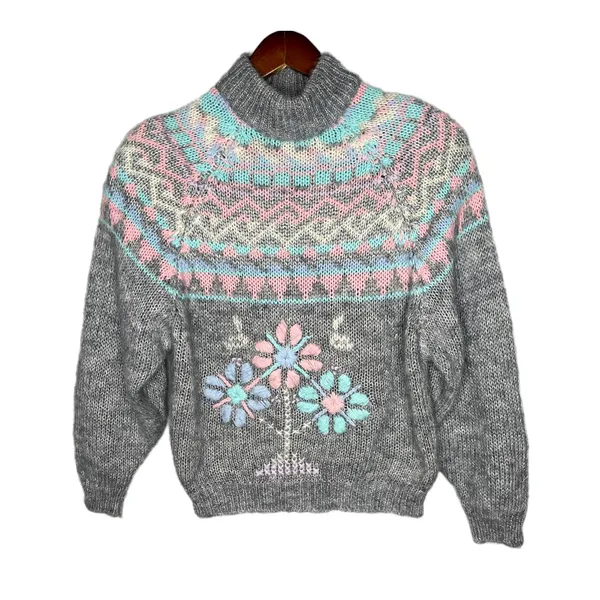 VINTAGE Gray pullover floral flower embroidered mock neck sweater wool medium - Image 2