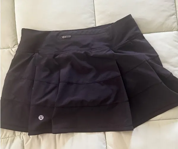 Lululemon skort - Image 2