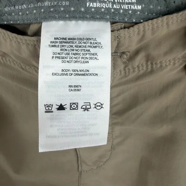 Mountain Hardwear khaki nylon hiking short women’s size 2 outdoor camping - Image 3