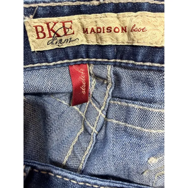 BKE Buckle Jeans Madison Bootcut Stretch Women's 28x33.5 Dark Blue Whiskering - Image 3