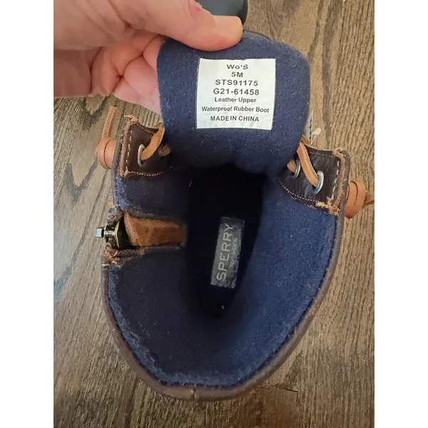 Sperry Women's Saltwater Duck Boot, Tan/Navy, Size 5 US NWT - Image 11