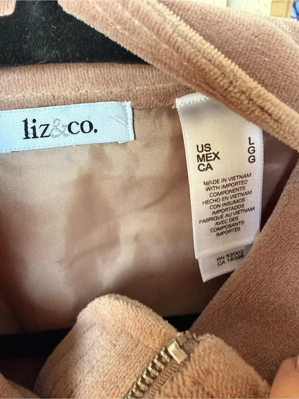 Liz & Co. Women’s Large Mauve Quilted Velour Zip Vest Full Zip Pockets - Image 3