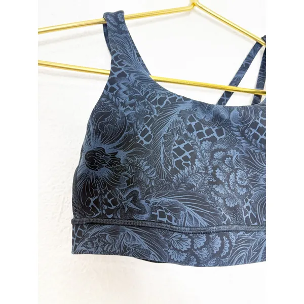 Lululemon Free To Be Serene Bra Size 6 Strappy Back Floral Print Blue Yoga - Image 7