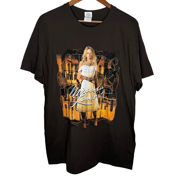 NWOT Gildan‎ Miranda Lambert Locked & Reloaded Tour 2013 Graphic T-Shirt Sz L - Image 3