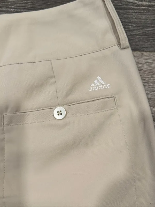 Adidas Climalite Golf Shorts Women’s Beige Khaki Performance Bermuda Size 6 - Image 9