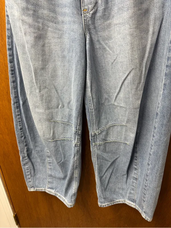 Gap Mid Rise UltraSoft Easy Horseshoe Jeans Drawstring Light Wash Blue Small - Image 8