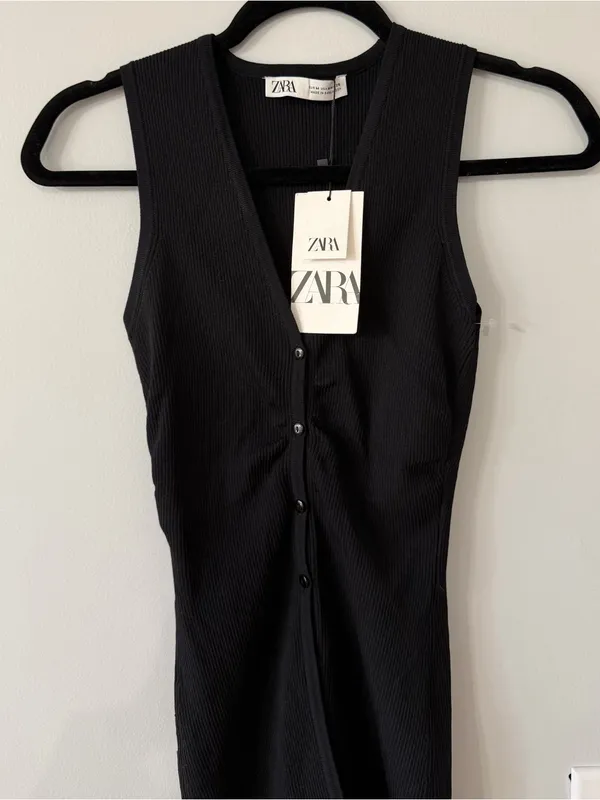 Zara Ribbed Button Front Longline Top Black Size Medium NWT - Image 2