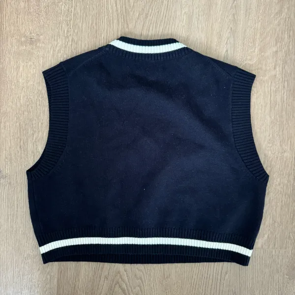 Winston Sweater Vest - Image 7