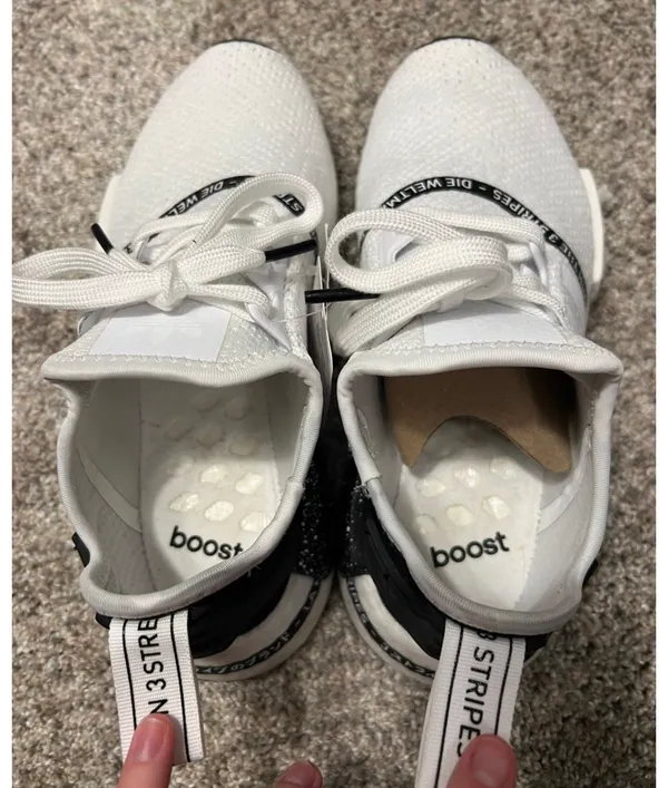 3 Stripes Sneakers - Image 8