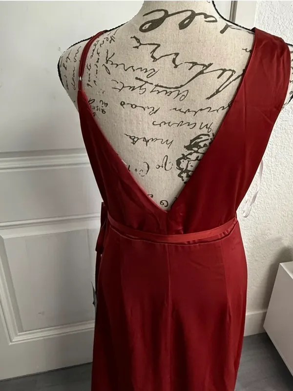 NWT Lulus Red Rust Satin Wrap Maxi Dress - Size M 💃 - Image 8