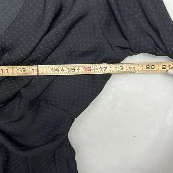 Anthropologie Pleione Twist Front Black Blouse SZ Medium Satin Long sleeve - Image 7