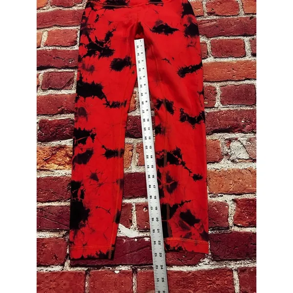 Lululemon leggings size 6 - Image 5