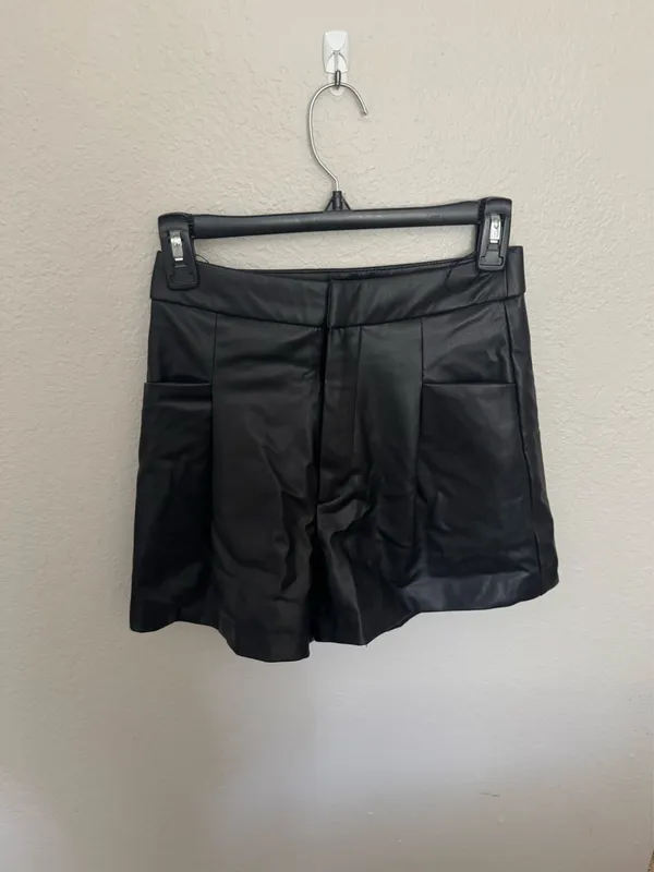 ZARA Leather Shorts Faux - Image 4