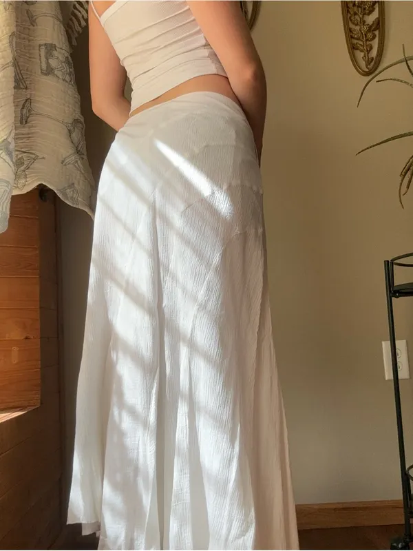 AGB White Flowy Cotton Maxi Skirt - Image 8