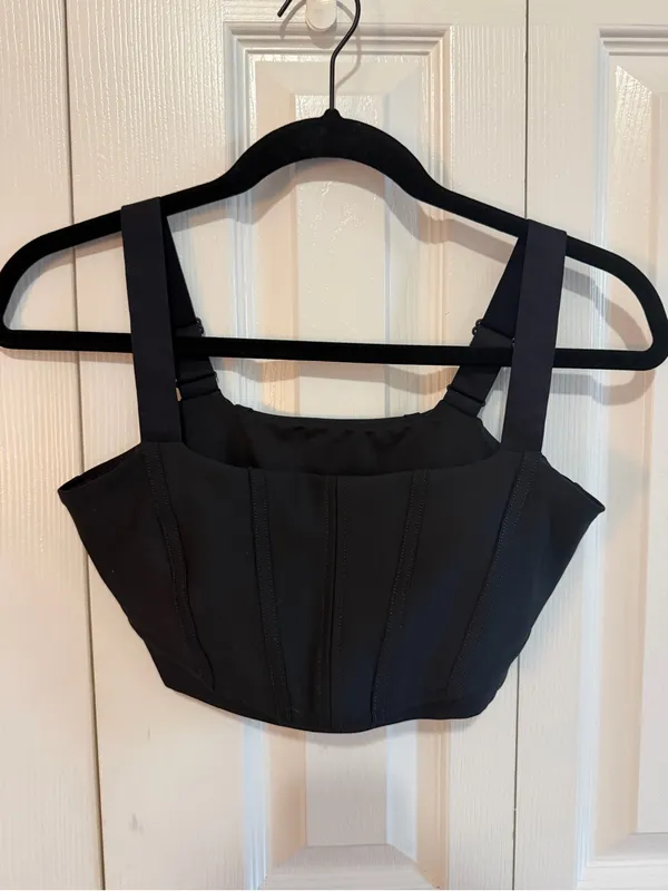 Alo Airlift Corset Sports Bra Black Size Small - Image 2