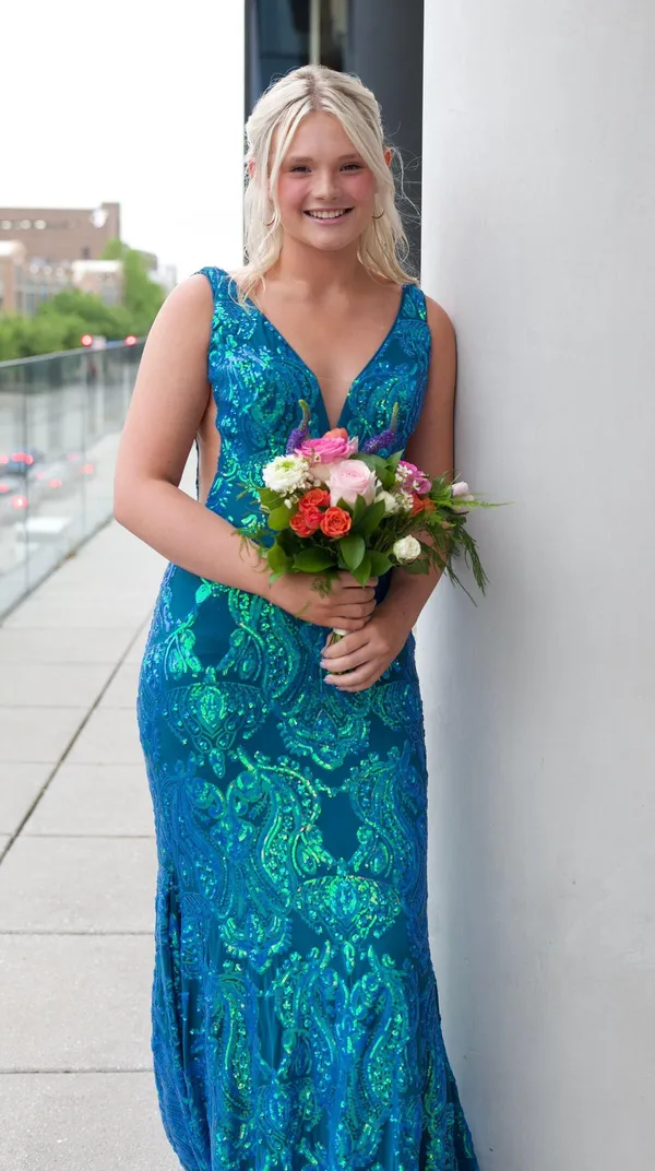 Jovani Prom Dresss - Image 4
