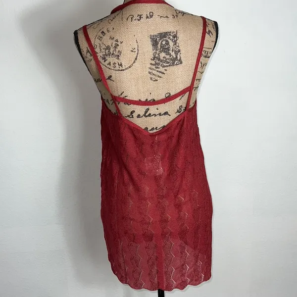Free people tank top semi sheer textured material burnt Red Size M NWT - Image 9