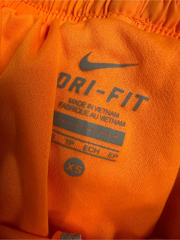 29. Nike xs shorts Euc - Image 3