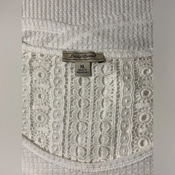 LUCKY BRAND Thermal Henley w/Crochet Detail & split lower back overlap- NICE ONE - Image 7
