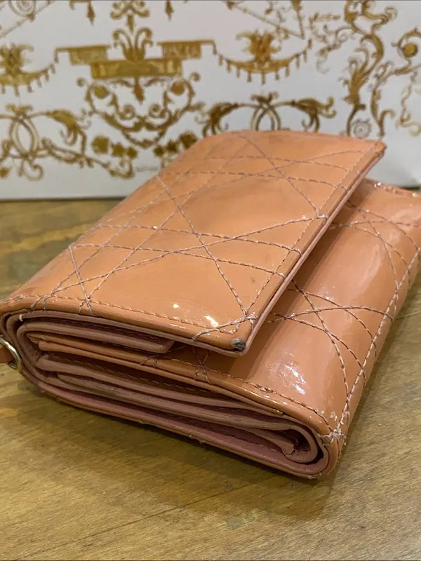 Christian Dior Lady Dior Lotus Quilted Patent Leather Cannage Wallet in Peachy Pink - Image 9