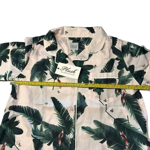 Revolve Plush Women’s Size‎ S Pink Jungle Print Satin Pajama Set Tropical Shorts - Image 12
