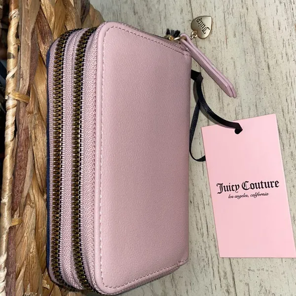 Juicy Couture Blue and Pink Wallet - Image 8