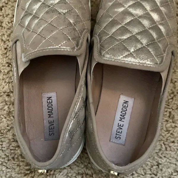 Steve Madden Women's Ecentrcq Shimmer Sneaker Size 7B - Image 10