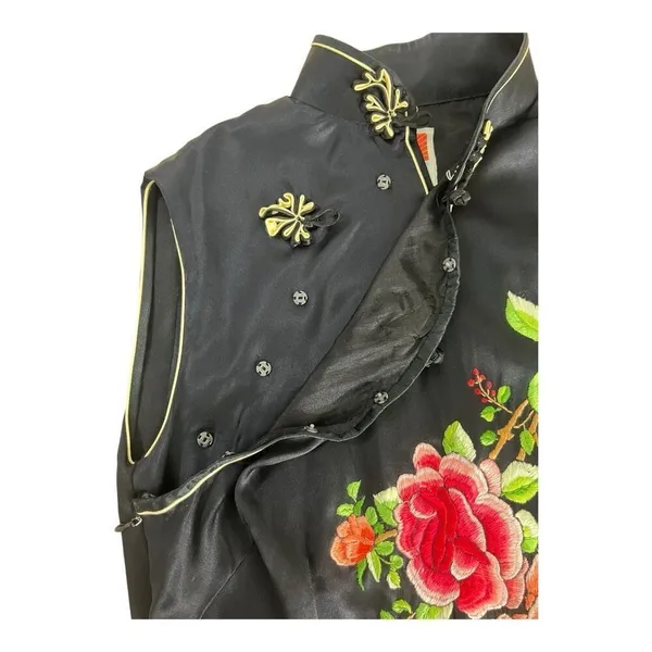 Oriental 100% Pure Silk Qipao Dress Size 32 (Small) Black Embroidered Cheongsam - Image 5