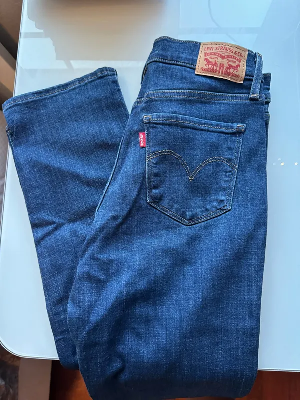Levi’s Jeans Straight Leg Women’s - Image 2
