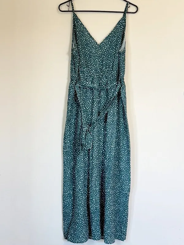 NWT Cupshe Green V-Neck Split Maxi Dress - Size: Large - Image 8