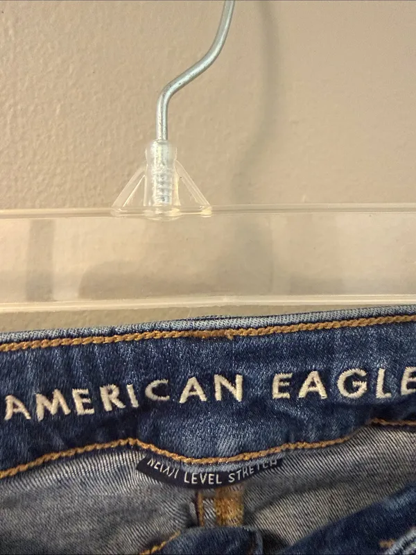 American Eagle Next Level Stretch Distressed Jeggings Sz 6R / Medium Wash - Image 5
