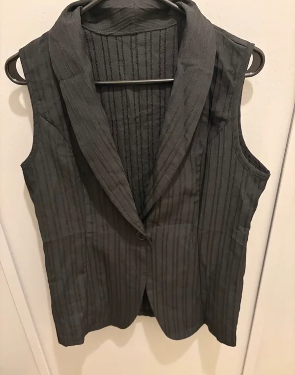 SHEIN Black Pinstripe Sleeveless Blazer Vest - Image 3