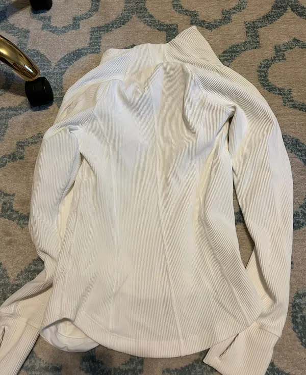 Athletic White Sweatshirt  - Image 2