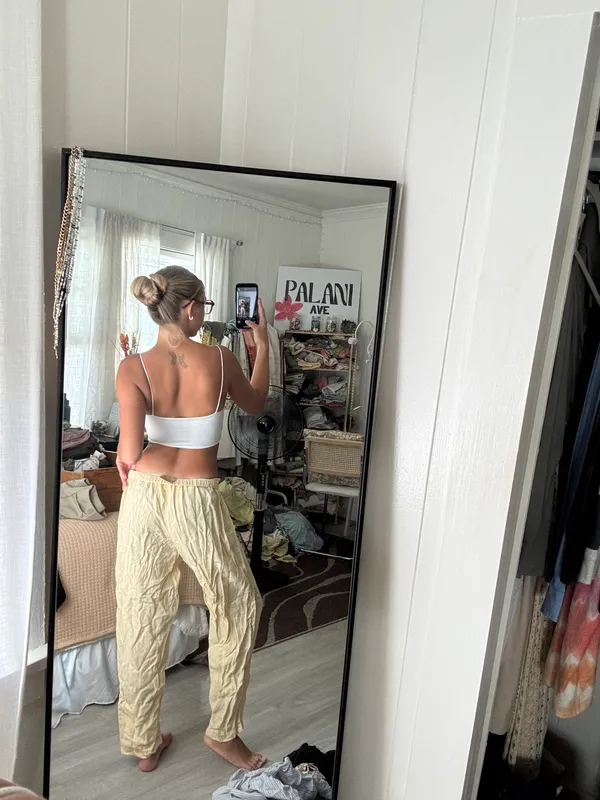 Light Yellow Pants Size M - Image 3