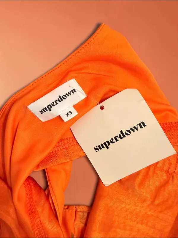 superdown- Joana Crop Bright Orange Twist-Front Size XS - Image 6