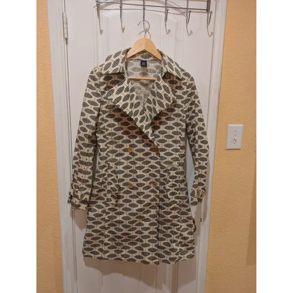 GAP Trench Coat, Geo Print, Ivory, Black & Tan, Sz: XS No Belt - Image 2