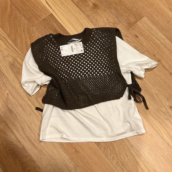 Zara new with tags size‎ medium top with crochet overlay - Image 2