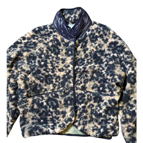 Calme Green Tan Black Printed Fleece Jacket - Image 2