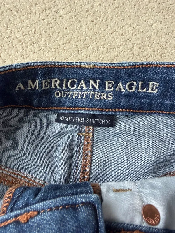 American Eagle Denim Skirt with zipper detail - Image 2