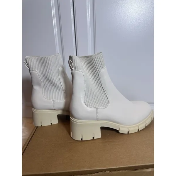 ZBY Women's Chunky Heel Sock Boot Cream Color Size‎ 9 - Image 3
