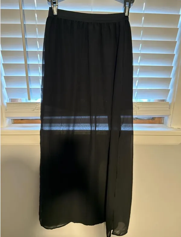 H&M Maxi Skirt Black - Image 2